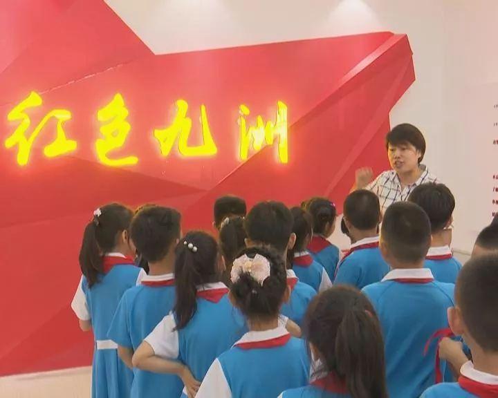 “中国辣王”一天5斤辣椒和白酒，结果怎样了？游戏画面